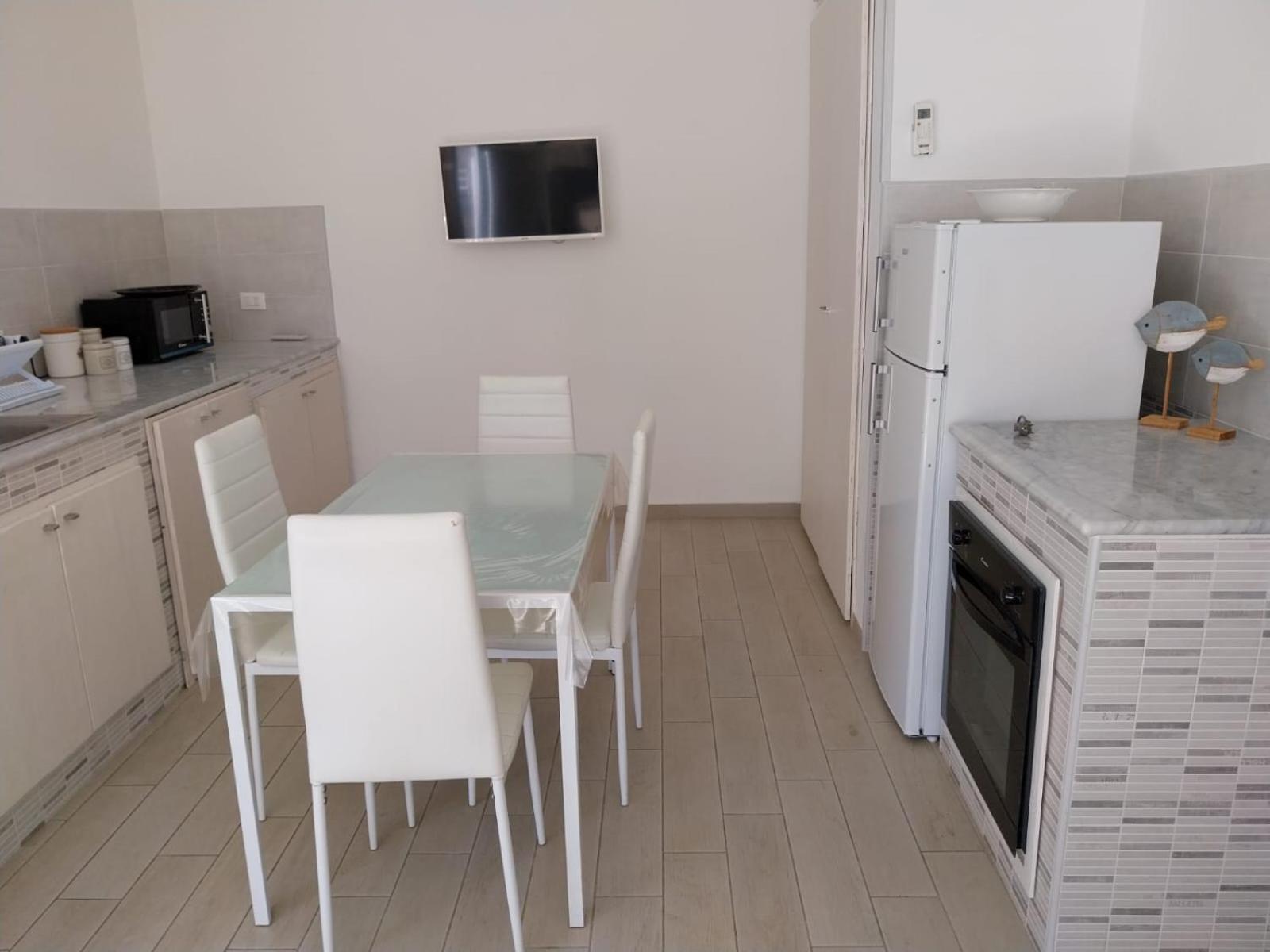 Sapori Di Mare Apartment Trappeto  Bagian luar foto
