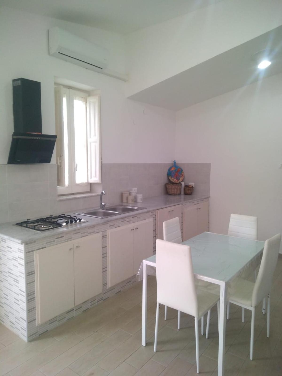 Sapori Di Mare Apartment Trappeto  Bagian luar foto