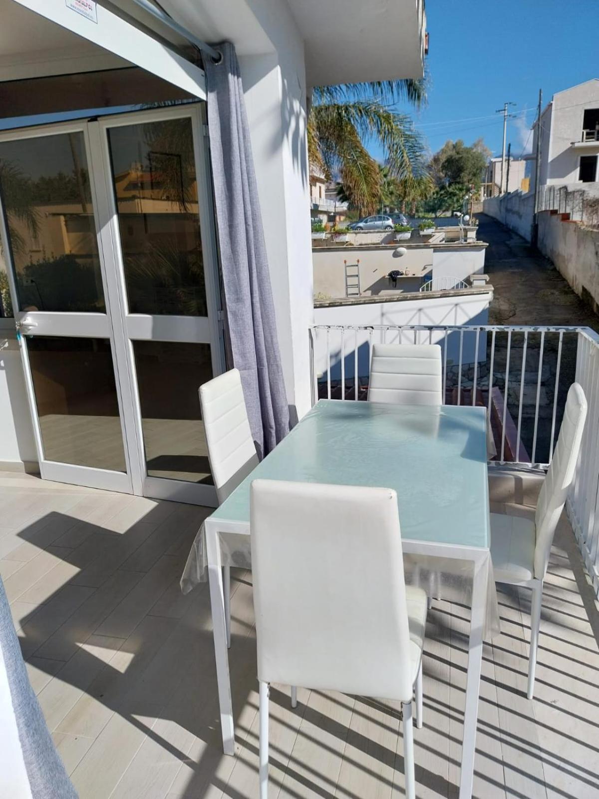 Sapori Di Mare Apartment Trappeto  Bagian luar foto